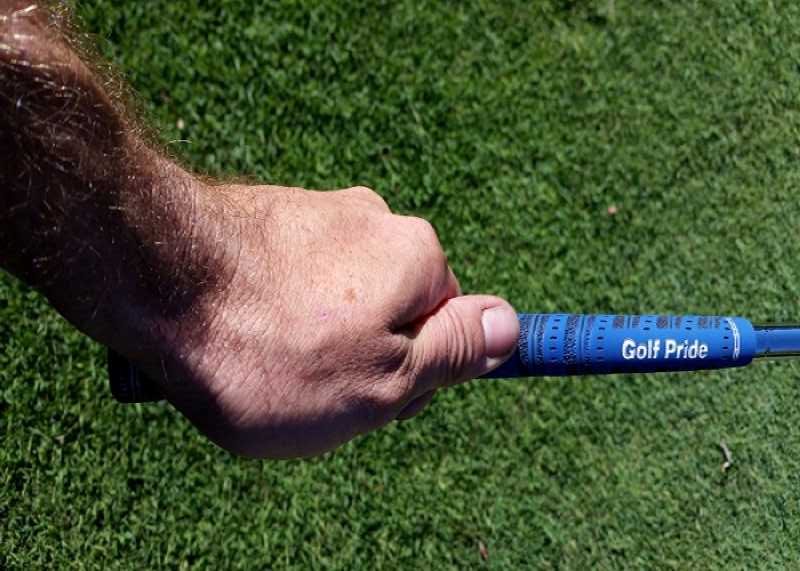 Cách cầm gậy golf chuẩn cho những người thuận tay trái