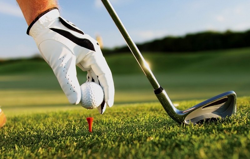 Cách chọn gậy fairway dược trên vật liệu làm gậy rất quan trọng