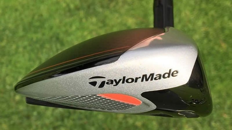 Khi chọn gậy golf, bạn tuyệt đối không được vội vàng
