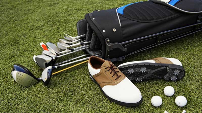 Các dụng cụ chơi golf quan trọng golf thủ nào cũng phải có