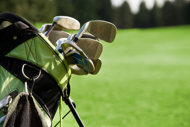 Golfer cần lựa chọn gậy golf phù hợp khi ra sân