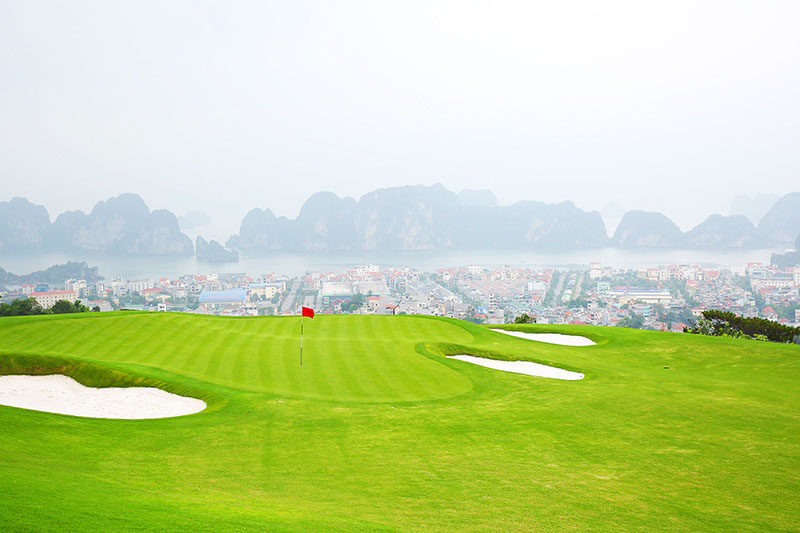 Sân chơi golf FLC thu hút nhiều golfer chuyên nghiệp tới tham gia các giải đấu trong nước và quốc tế 