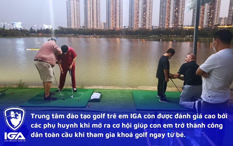 khoá học golf trẻ em IGA với lộ tình học chuẩn PGA