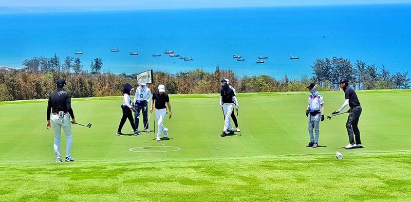 Sân golf có tầm nhìn ôm trọn biển