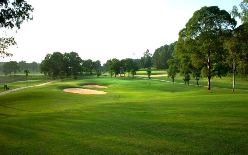 Sân golf Đồng Mô đứng thứ 2 toàn quốc về quy mô và diện tích