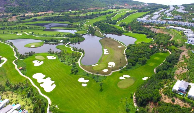 Vinpearl Golf Phú Quốc được thiết kế với 27 lỗ đẳng cấp