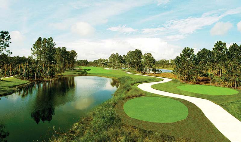 Sân golf Củ Chi được thiết kế với 3 mặt đón gió, ôm trọn 39 hồ nước rộng lớn