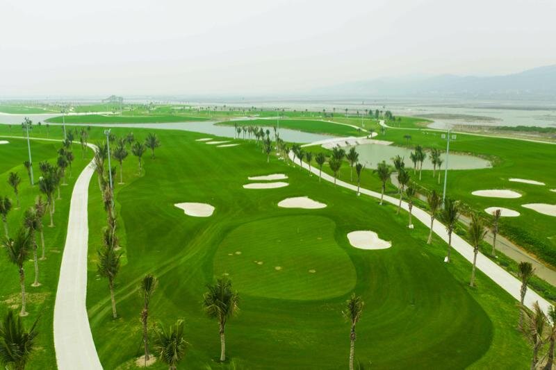 Sân golf Tuần Châu với nhiều dịch vụ hàng đầu