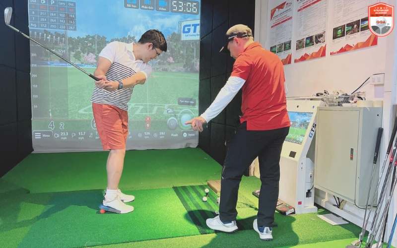 GolfGroup Academy kết hợp đa dạng sân golf cho golfer tập luyện