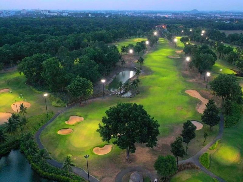 Sân golf VietNam Golf & Country Club tọa lạc tại quân 9, TP. HCM