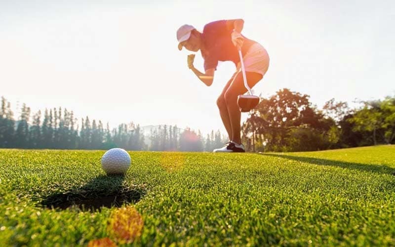 Golfer cần duy trì tâm trạng thoải mái, tự tin để thực hiện cú HIO tốt nhất