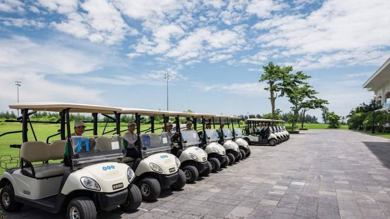 Giá dịch vụ tại sân golf Sầm Sơn FLC còn phụ thuộc vào nhiều yếu tố