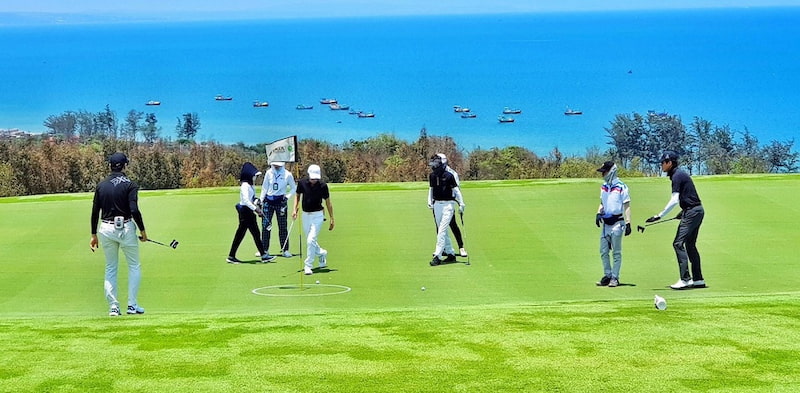 Sân golf PGA có kích thước lớn, thiết kế chuyên nghiệp, hấp dẫn với các golfer