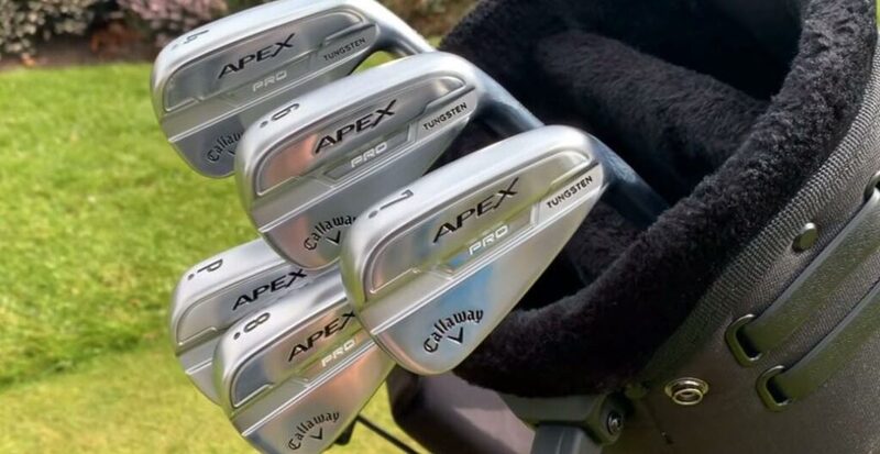 Gậy golf Apex Pro 21 được phủ lớp crom mờ đẹp mắt