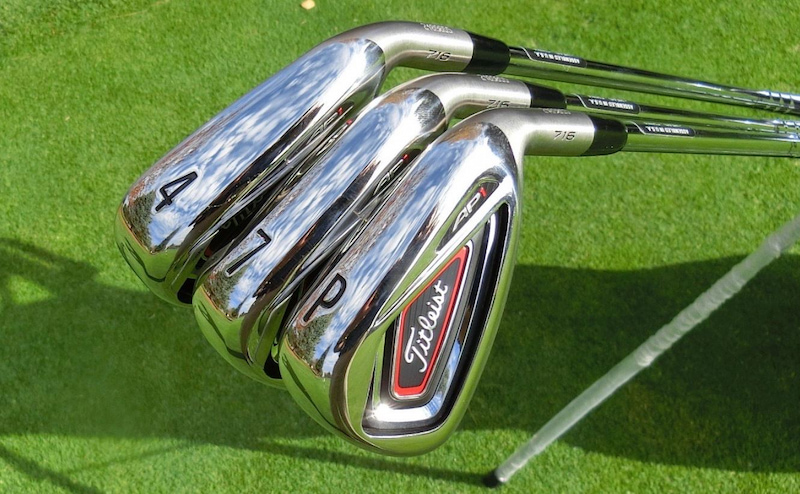 Mặt gậy golf Titleist AP1 được làm từ chất liệu hợp kim quý, có độ cứng cao