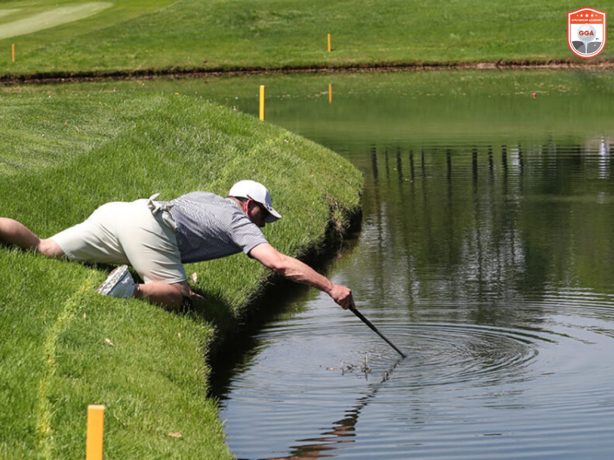 luật bẫy nước trong golf