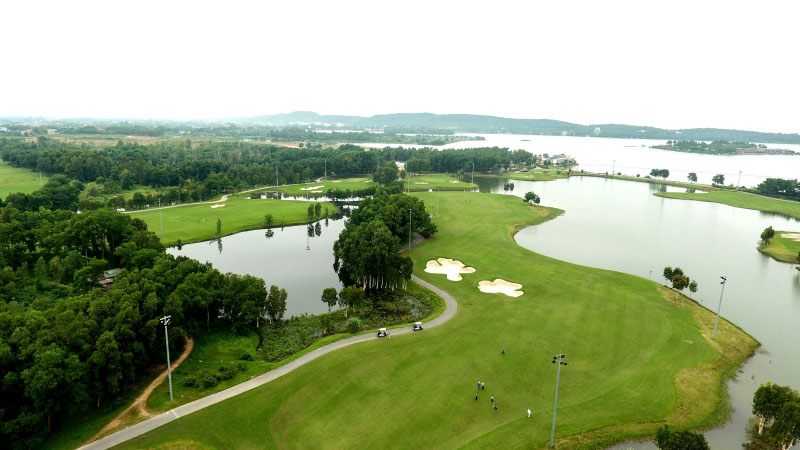 Sân golf Flamingo Đại Lải là một trong những sân golf lớn nhất tại miền Bắc