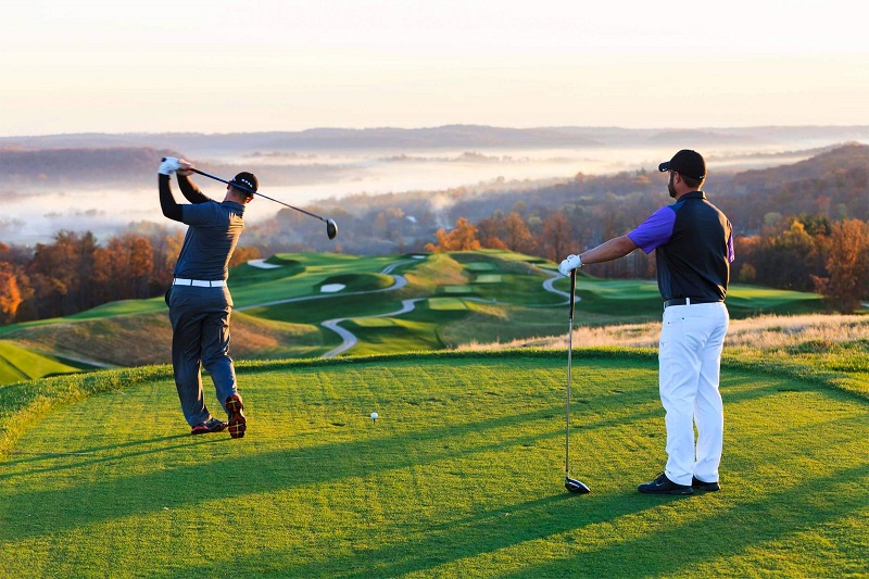 Golfer cần nắm rõ Luật chơi golf trước khi ra sân