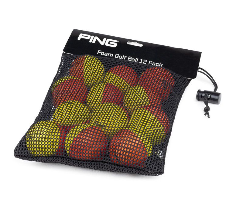 Bóng golf được nhà sản xuất đóng ở dạng túi dây rút với hai màu cam vàng cho golfer lựa chọn