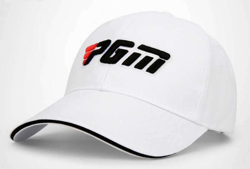 Mũ PGM có logo nổi bật ở phía trước, tăng độ nhận diện cho thương hiệu