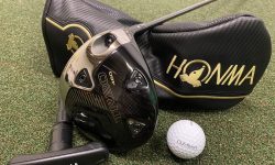 Gậy golf Honma TR20 có thiết kế tối giản, mang nét truyền thống của Honma