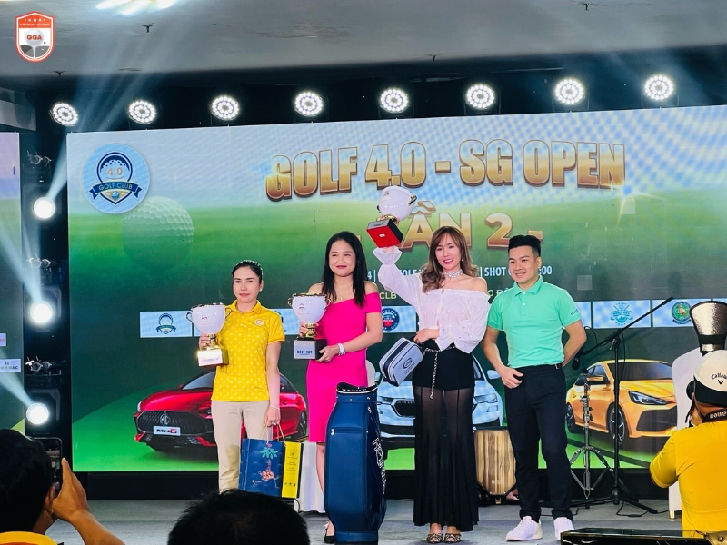 Học viên Nguyễn Thị Thu Trang xuất sắc giành 1st Runner Up 