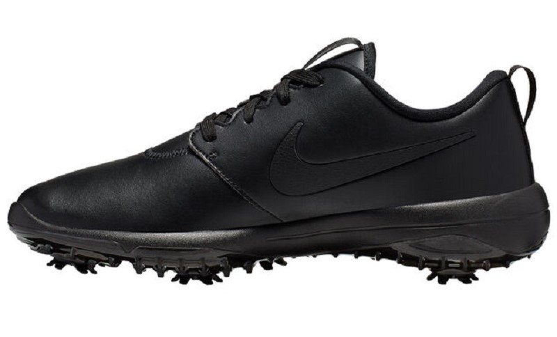 Thiết kế lịch sử, sang trọng của Nike Roshe G Tour Wide tôn lên đẳng cấp khác biệt của golfer