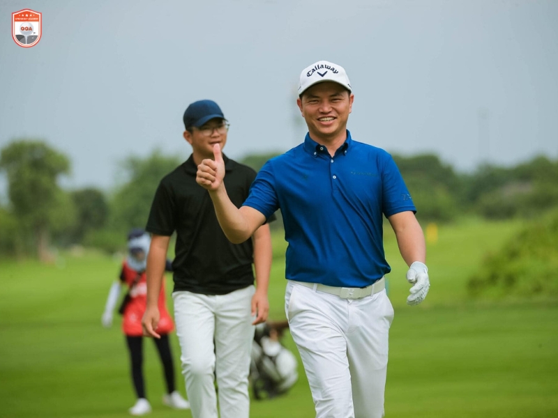 Pro Đào Văn Hoàn ẵm thưởng khủng tại giải Vô địch golf Quốc gia