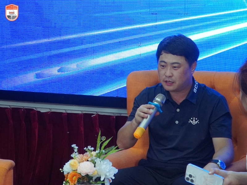 HLV Lee Kyu Han chia sẻ về kinh nghiệm chơi golf tại Việt Nam