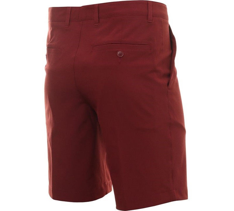 Quần golf short nam Stretch Slim Fit được phối tone màu tươi tắn phù hợp với các gofler trẻ trung, năng động