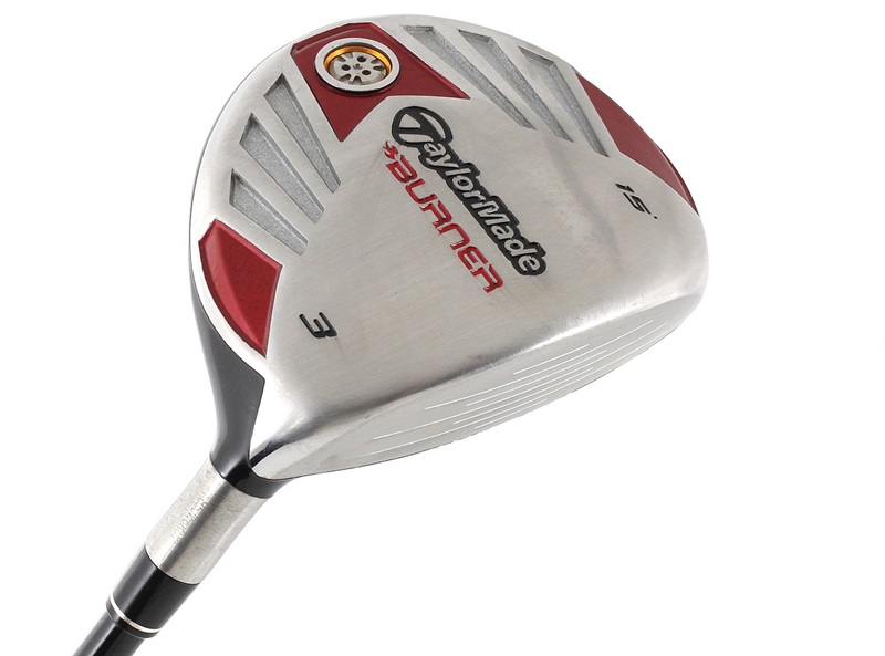 Golfer có thể đạt khoảng cách trung bình 180 - 190 yard với fairway TaylorMade Burner