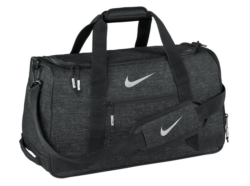 Nike golf Sport Duffel GA0261-001 mang lại cảm giác thể thao, năng động và chuyên nghiệp