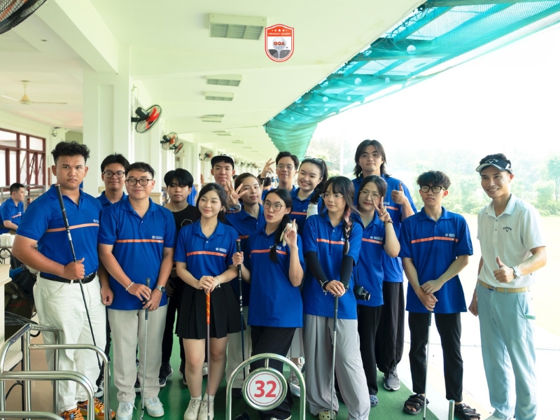 HLV Phạm Xuân Liêm - Tổ trưởng Locker với “cái duyên” trở thành chuyên gia huấn luyện Golf